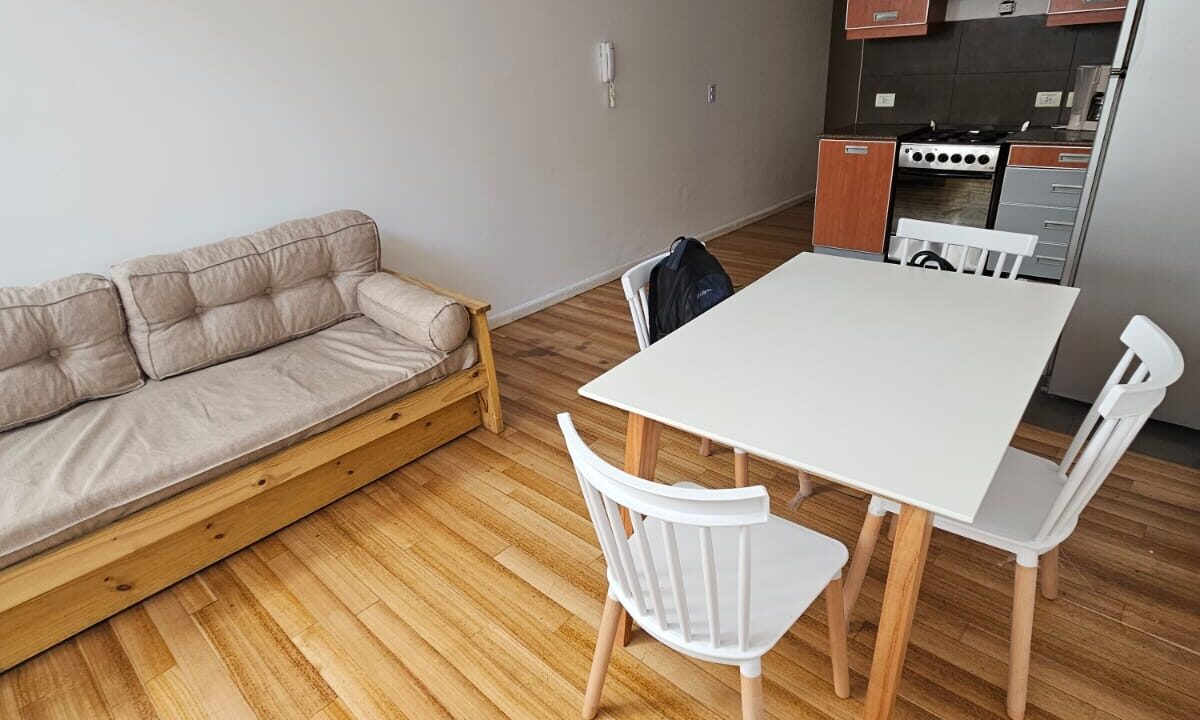 10cf00ff-51da-4b06-8784-24d3dd6feda6