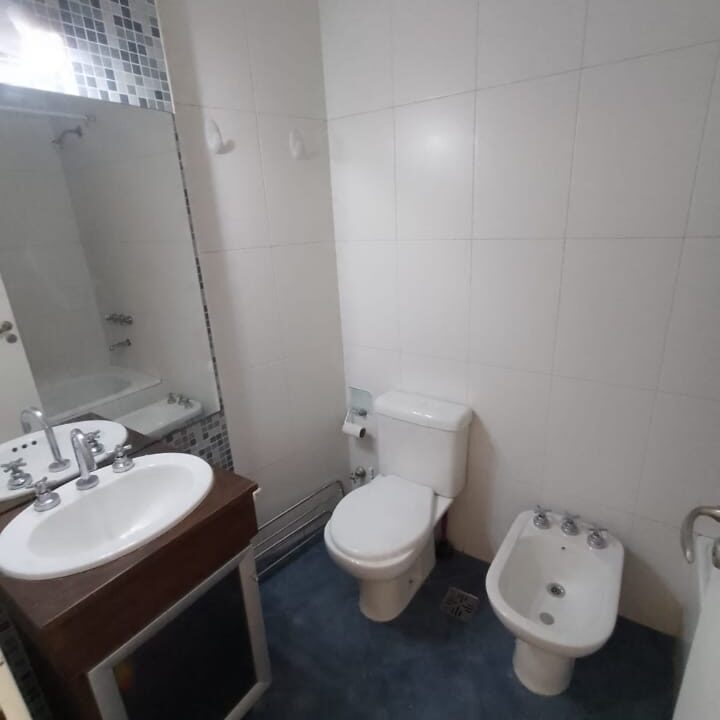 c6f097df-b4ed-438b-83ed-e783ccadf644