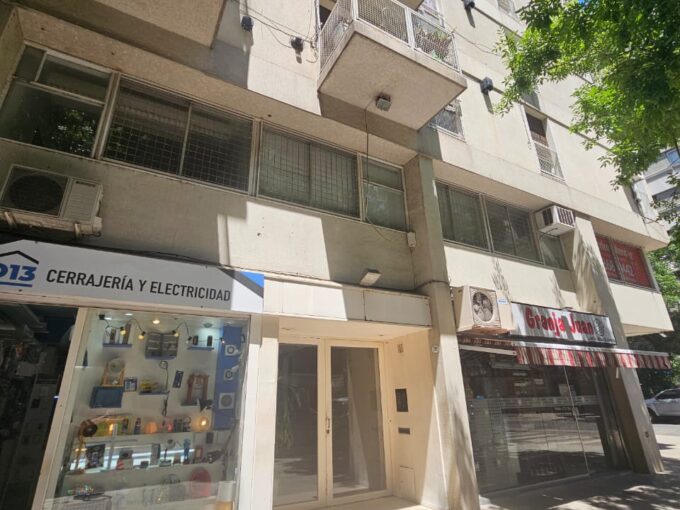 2 ambientes con balcón en Palermo Las Cañitas